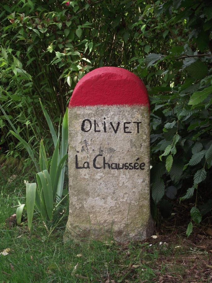 La Chaussee D'Olivet En Mayenne Kültér fotó
